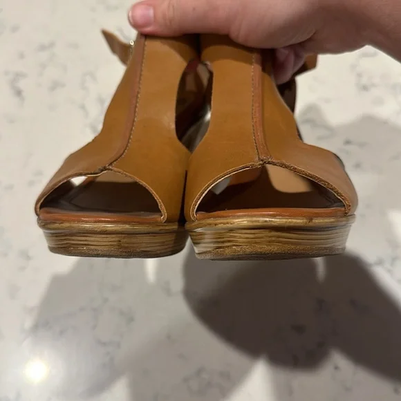 Sofft women’s heeled sandals - Picture 4 of 9